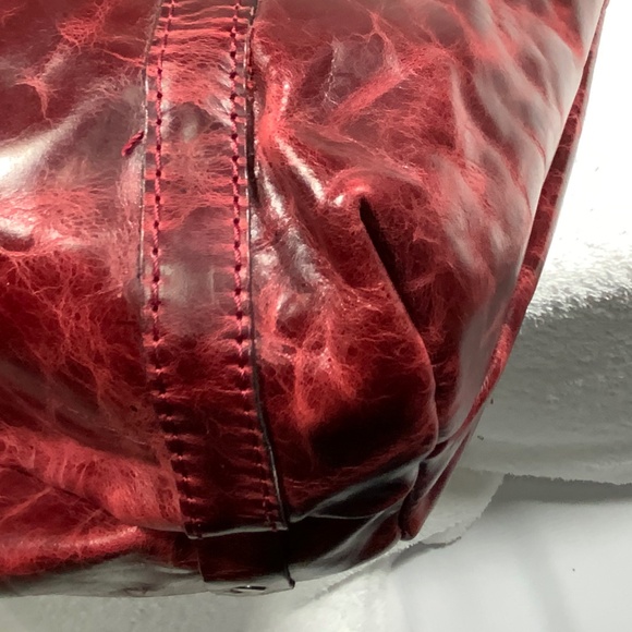 NWOT - Patricia Nash Benvenuto Berry Red Tote - Picture 12 of 15